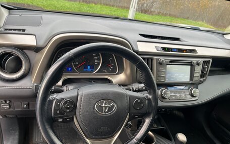 Toyota RAV4, 2014 год, 1 999 999 рублей, 8 фотография