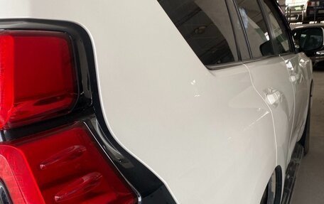 Toyota Land Cruiser Prado 150 рестайлинг 2, 2018 год, 4 700 000 рублей, 15 фотография