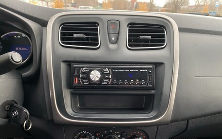 Renault Logan II, 2018 год, 849 000 рублей, 16 фотография