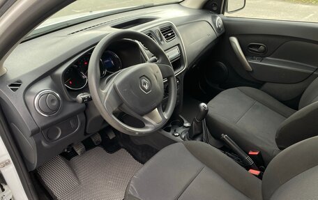 Renault Logan II, 2018 год, 849 000 рублей, 9 фотография