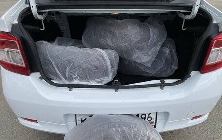 Renault Logan II, 2018 год, 849 000 рублей, 21 фотография