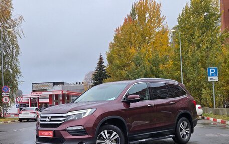 Honda Pilot III рестайлинг, 2018 год, 3 249 000 рублей, 3 фотография