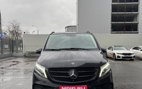 Mercedes-Benz V-Класс, 2018 год, 7 350 000 рублей, 1 фотография