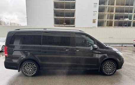 Mercedes-Benz V-Класс, 2018 год, 7 350 000 рублей, 2 фотография