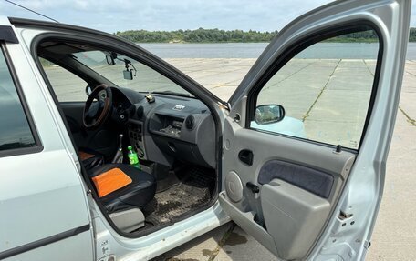 Renault Logan I, 2006 год, 370 000 рублей, 5 фотография