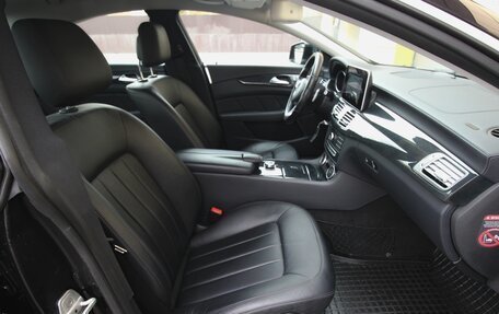 Mercedes-Benz CLS, 2017 год, 2 985 000 рублей, 15 фотография