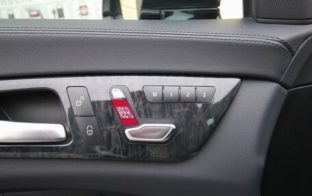 Mercedes-Benz CLS, 2017 год, 2 985 000 рублей, 20 фотография