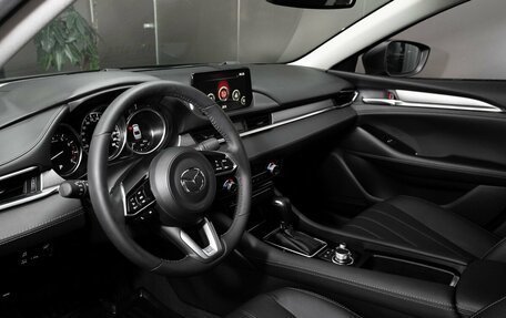 Mazda 6, 2023 год, 4 000 000 рублей, 17 фотография