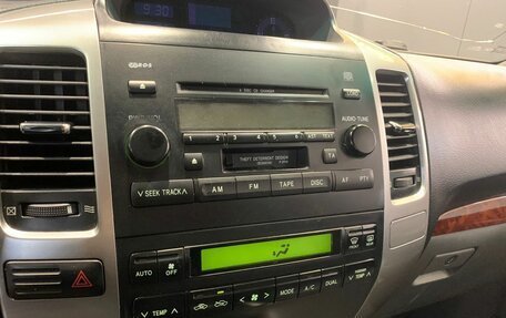 Toyota Land Cruiser Prado 120 рестайлинг, 2003 год, 1 750 000 рублей, 11 фотография