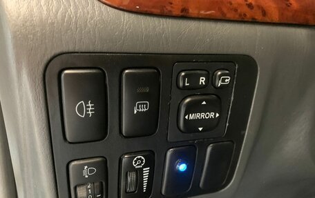 Toyota Land Cruiser Prado 120 рестайлинг, 2003 год, 1 750 000 рублей, 10 фотография