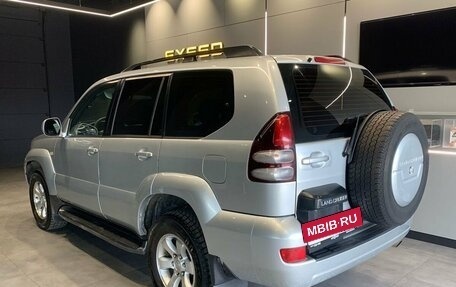 Toyota Land Cruiser Prado 120 рестайлинг, 2003 год, 1 750 000 рублей, 5 фотография