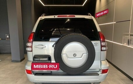 Toyota Land Cruiser Prado 120 рестайлинг, 2003 год, 1 750 000 рублей, 6 фотография