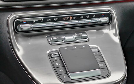 Mercedes-Benz V-Класс, 2024 год, 21 120 000 рублей, 13 фотография