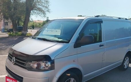 Volkswagen Transporter T5 рестайлинг, 2013 год, 2 200 000 рублей, 7 фотография