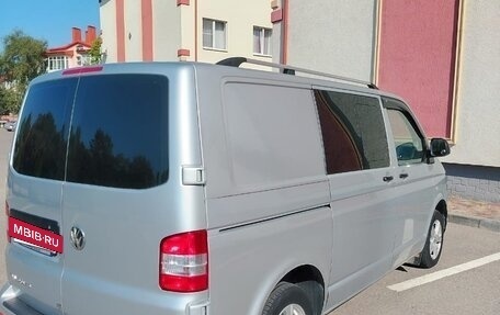 Volkswagen Transporter T5 рестайлинг, 2013 год, 2 200 000 рублей, 3 фотография