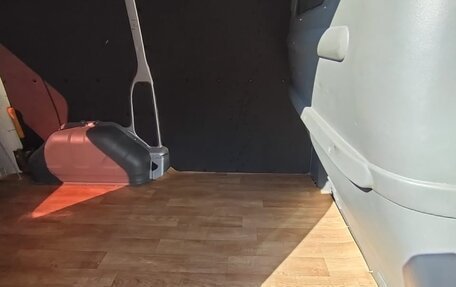 Volkswagen Transporter T5 рестайлинг, 2013 год, 2 200 000 рублей, 23 фотография