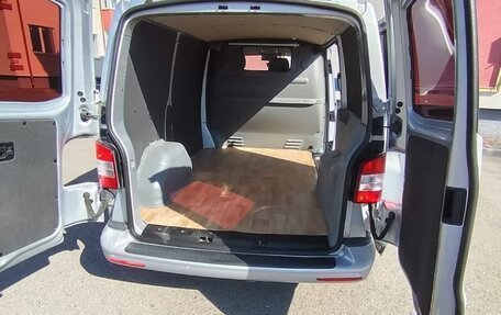 Volkswagen Transporter T5 рестайлинг, 2013 год, 2 200 000 рублей, 22 фотография