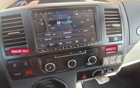 Volkswagen Transporter T5 рестайлинг, 2013 год, 2 200 000 рублей, 19 фотография