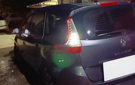 Renault Scenic III, 2009 год, 750 000 рублей, 3 фотография