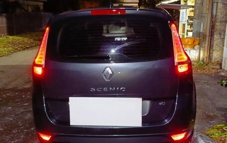 Renault Scenic III, 2009 год, 750 000 рублей, 2 фотография