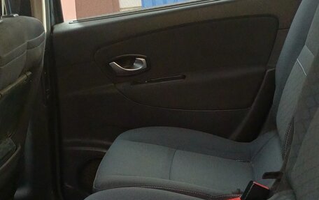 Renault Scenic III, 2009 год, 750 000 рублей, 9 фотография