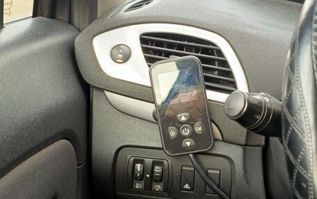 Renault Scenic III, 2009 год, 750 000 рублей, 11 фотография