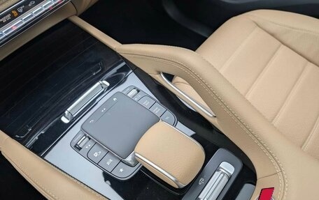Mercedes-Benz GLE, 2023 год, 19 560 000 рублей, 13 фотография