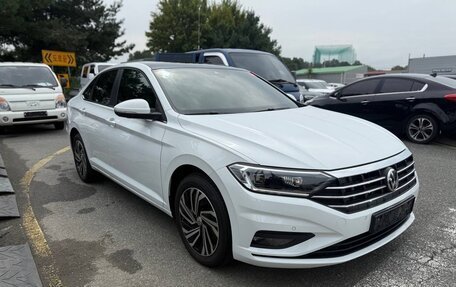 Volkswagen Jetta VII, 2021 год, 1 750 000 рублей, 2 фотография