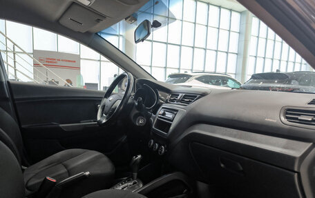 KIA Rio III рестайлинг, 2015 год, 950 000 рублей, 15 фотография