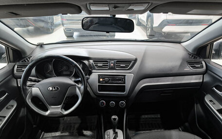 KIA Rio III рестайлинг, 2015 год, 950 000 рублей, 18 фотография