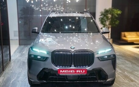 BMW X7, 2023 год, 13 750 000 рублей, 2 фотография