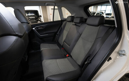 Toyota RAV4, 2025 год, 4 200 000 рублей, 13 фотография