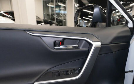 Toyota RAV4, 2025 год, 4 200 000 рублей, 20 фотография