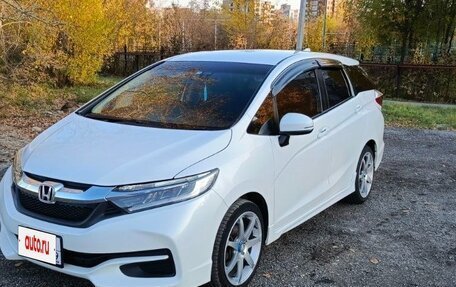 Honda Shuttle II, 2015 год, 1 250 000 рублей, 2 фотография