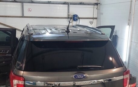 Ford Explorer VI, 2019 год, 2 550 000 рублей, 3 фотография