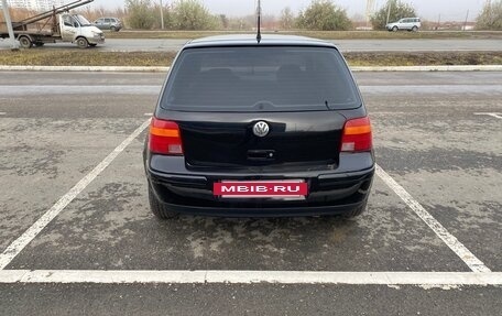 Volkswagen Golf IV, 2000 год, 250 000 рублей, 3 фотография