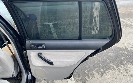 Volkswagen Golf IV, 2000 год, 250 000 рублей, 10 фотография