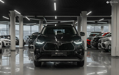 Toyota Highlander, 2025 год, 6 200 000 рублей, 3 фотография