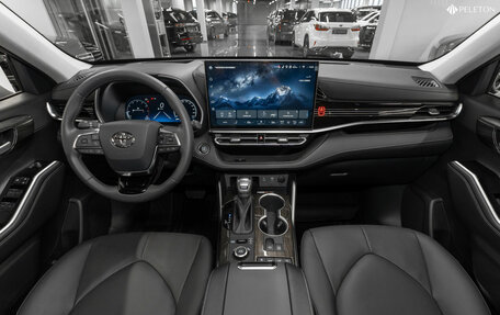 Toyota Highlander, 2025 год, 6 200 000 рублей, 8 фотография