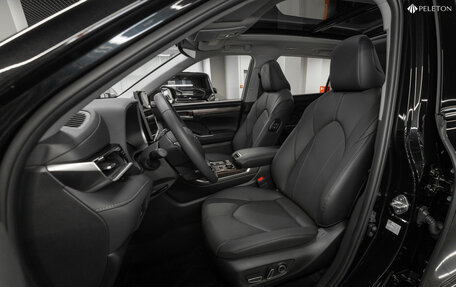 Toyota Highlander, 2025 год, 6 200 000 рублей, 9 фотография