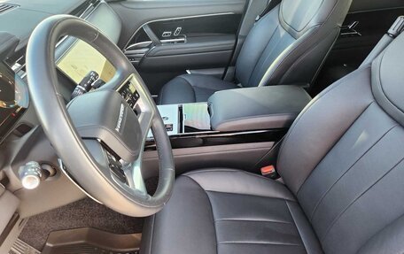 Land Rover Range Rover IV рестайлинг, 2025 год, 18 100 000 рублей, 27 фотография