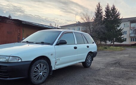 Mitsubishi Libero I рестайлинг, 2001 год, 160 000 рублей, 3 фотография