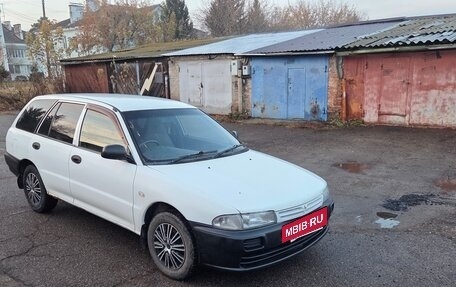 Mitsubishi Libero I рестайлинг, 2001 год, 160 000 рублей, 9 фотография