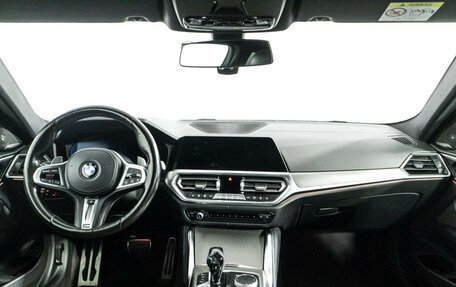 BMW 4 серия, 2021 год, 4 899 700 рублей, 13 фотография