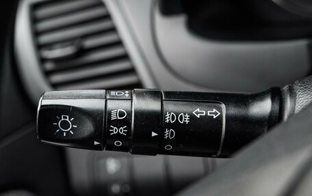 Hyundai Solaris II рестайлинг, 2011 год, 865 000 рублей, 18 фотография