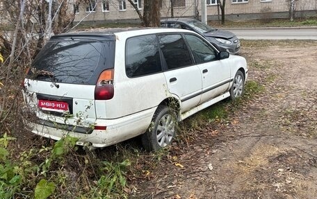 Nissan Wingroad I, 1998 год, 75 000 рублей, 2 фотография