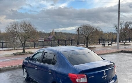 Renault Logan II, 2015 год, 600 000 рублей, 5 фотография