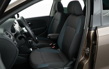 Volkswagen Polo VI (EU Market), 2019 год, 1 550 000 рублей, 10 фотография