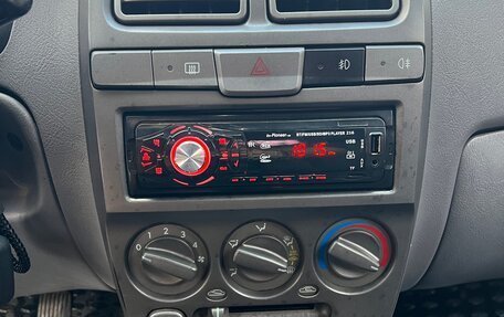 Hyundai Accent II, 2005 год, 240 000 рублей, 7 фотография