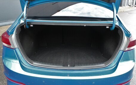 Hyundai Elantra VI рестайлинг, 2018 год, 1 395 000 рублей, 21 фотография